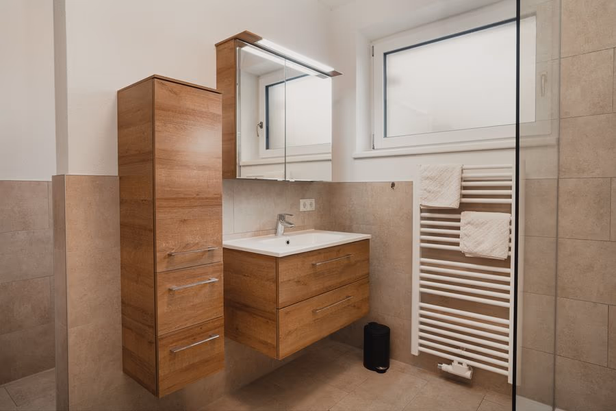 Apartment Auszeit Stoacherhof – Badezimmer | Ferienwohnung Wipptal Tirol