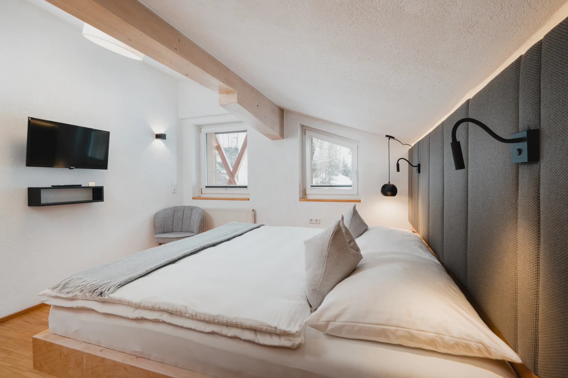 Panorama apartment Stoacherhof – Room 3 | holiday flat Wipptal Tyrol